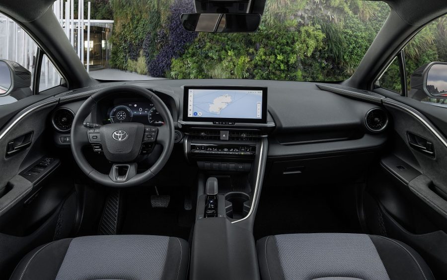 Interior design and technology – Toyota C-HR - Just Auto