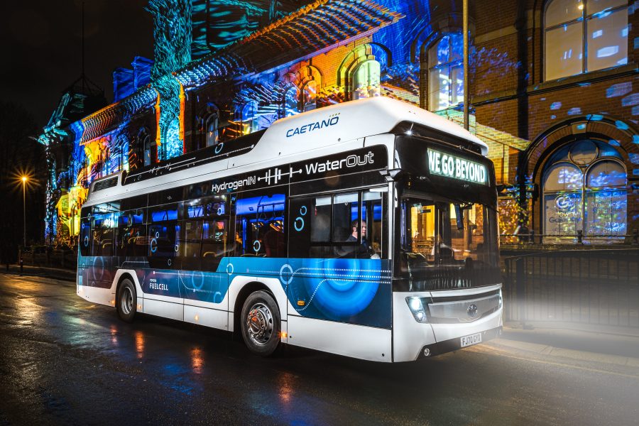 Hydrogen power illuminations - Caetano bus
