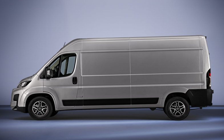 Introducing the new Proace Max large van - Toyota UK Magazine