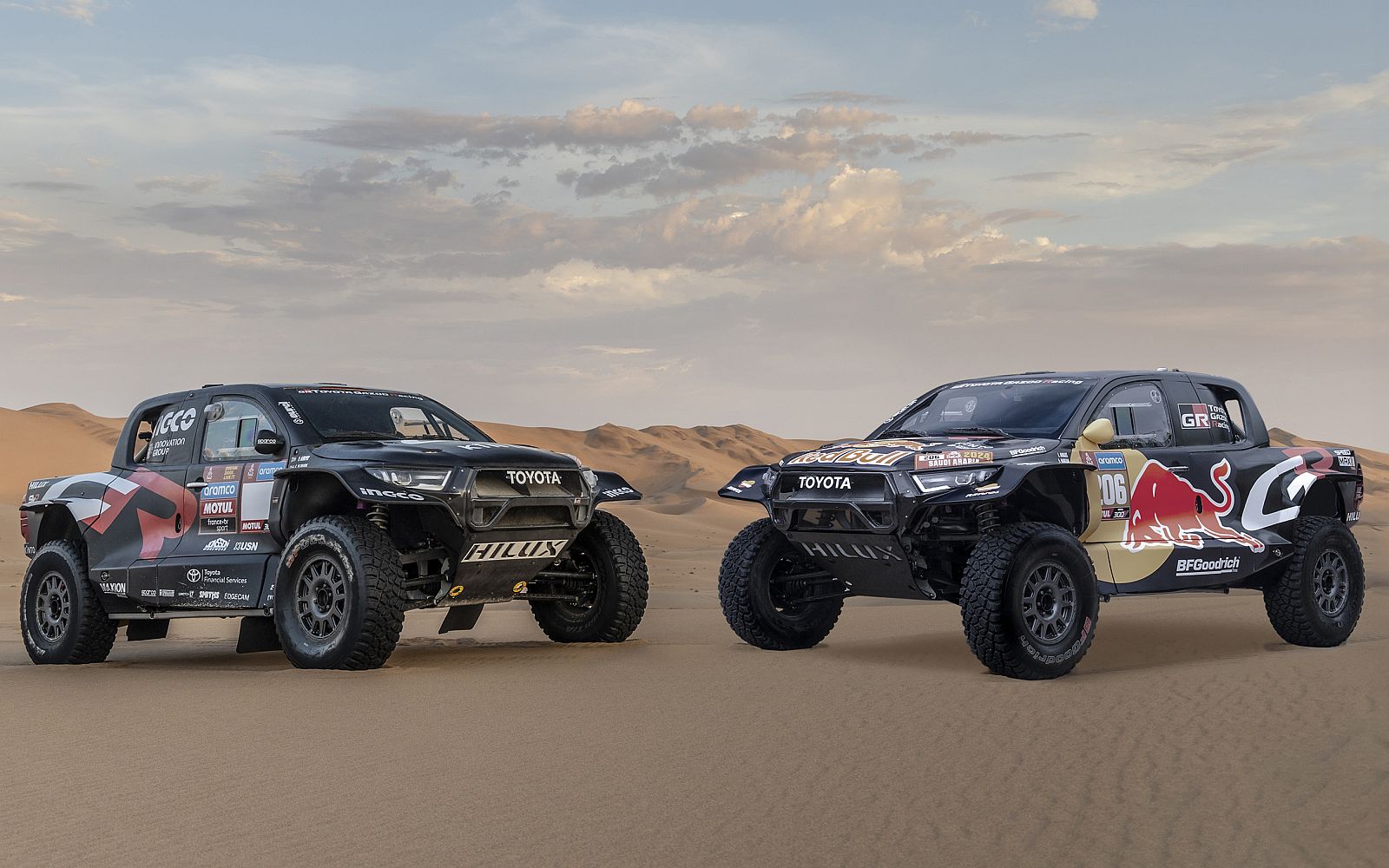 https://mag.toyota.co.uk/wp-content/uploads/sites/2/2024/01/GR-DKR-Hilux-Evo-T1U-01.jpg