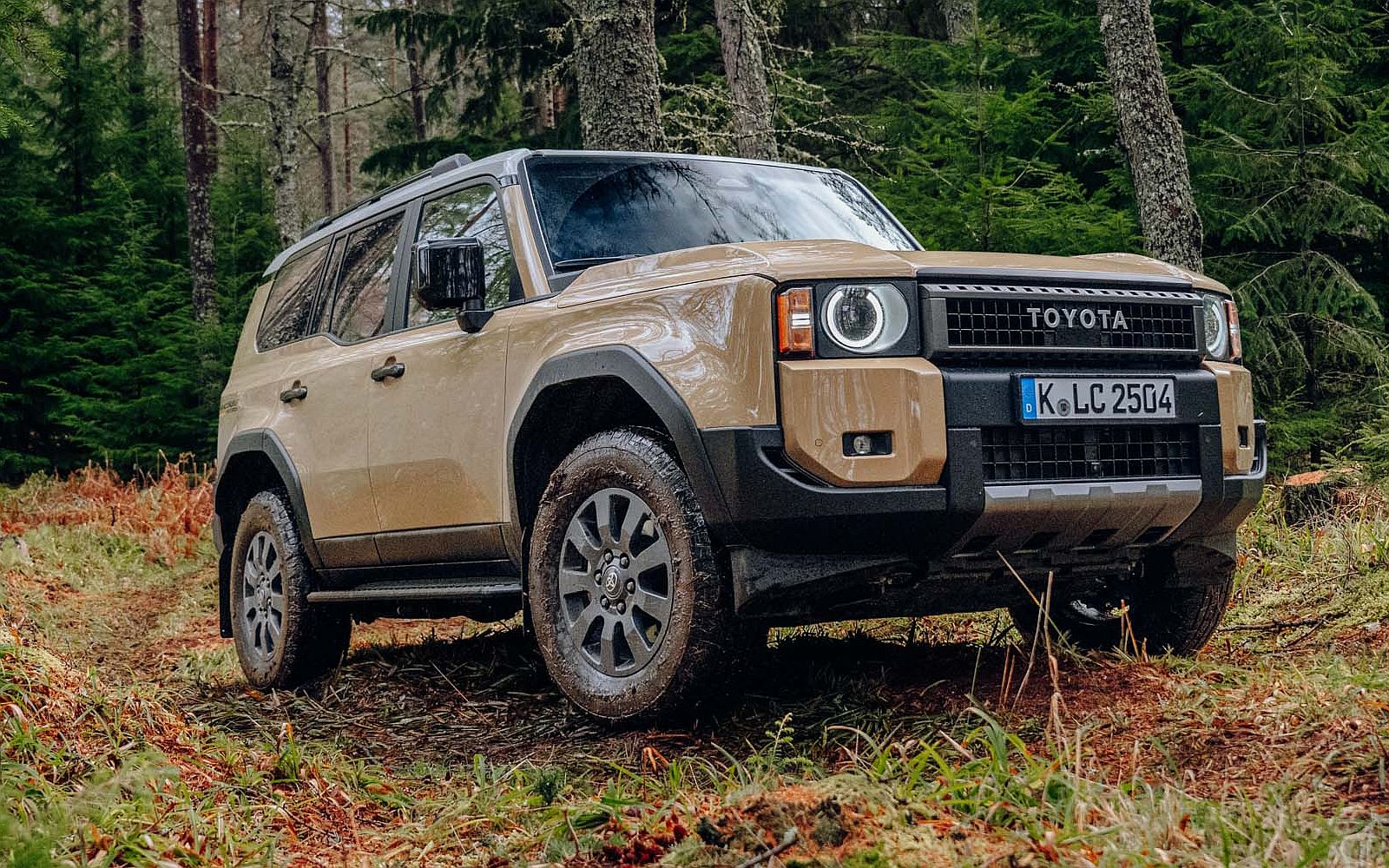 2024 Land Cruiser reviews: the first media drives - Toyota UK Magazine