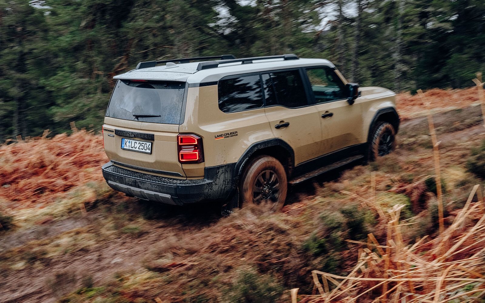 2024 Land Cruiser reviews: the first media drives - Toyota UK Magazine